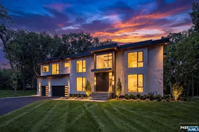 911 Hilltop Terrace, Franklin Lakes, NJ 07417 - Photo 1