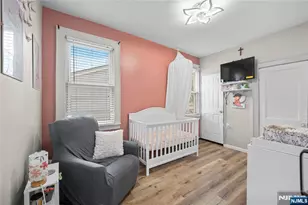 207 Van Winkle Ave, Nutley, NJ 07110 - Photo 13