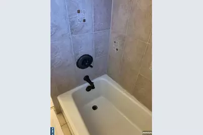 985 Teaneck Road 3K #3K, Teaneck Township, NJ 07666 - Photo 5