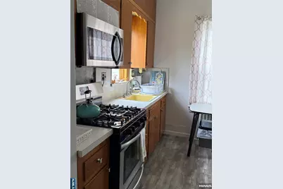31 Wood Place, Dumont, NJ 07628 - Photo 3