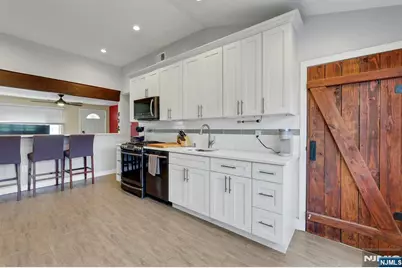 16 Boulevard, Wanaque, NJ 07420 - Photo 9