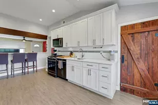 16 Blvd, Wanaque, NJ 07420 - Photo 9