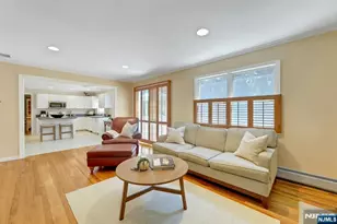 25 Hollywood Ave, Emerson, NJ 07630 - Photo 17