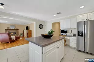 25 Hollywood Ave, Emerson, NJ 07630 - Photo 11