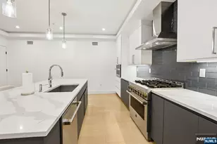 21 Cumbermeade Rd, Fort Lee, NJ 07024 - Photo 19