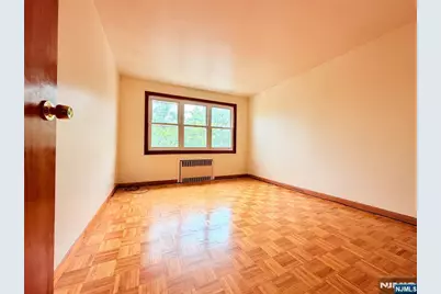 99 1st Avenue 2nd Floor #2nd Floor, Secaucus, NJ 07094 - Photo 7
