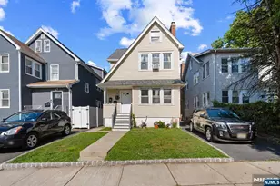 17 Cottage Pl, East Orange, NJ 07017 - Photo 1