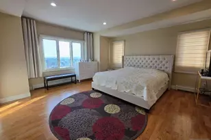 304 E Palisades Blvd, Palisades Park, NJ 07650 - Photo 5