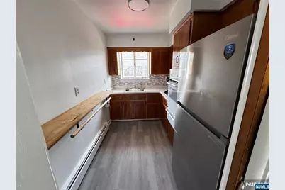392 Washington Avenue 1A #1A, Bergenfield, NJ 07621 - Photo 9