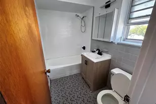 392 Washington Ave 1A, Bergenfield, NJ 07621 - Photo 7