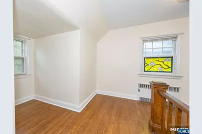 249 Carmita Avenue, Rutherford, NJ 07070 - Photo 17