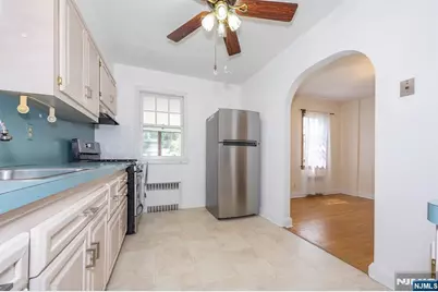 249 Carmita Avenue, Rutherford, NJ 07070 - Photo 13