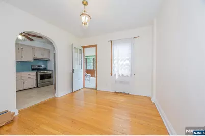 249 Carmita Avenue, Rutherford, NJ 07070 - Photo 11