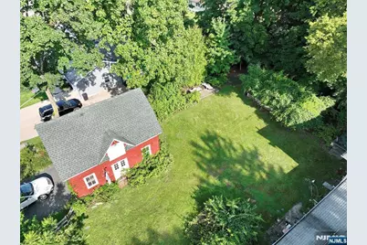 24 Middletown Road, Montvale, NJ 07645 - Photo 7