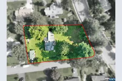 24 Middletown Road, Montvale, NJ 07645 - Photo 11