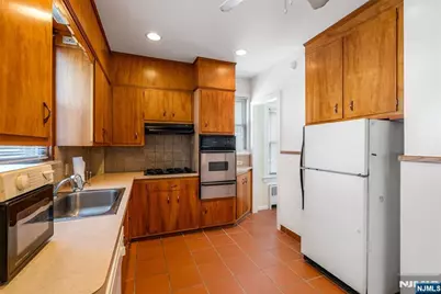 168 Orient Way, Rutherford, NJ 07070 - Photo 15