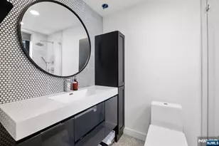 205 10th Street 6X, Jersey City, NJ 07302 - Photo 17
