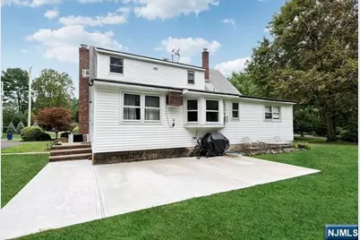 1013 Kent Place 2nd Floor #2nd floor, Franklin Lakes, NJ 07417 - Photo 9