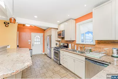 344 Joralemon Street, Belleville, NJ 07109 - Photo 35
