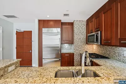 8100 River Road 210 #210, North Bergen, NJ 07047 - Photo 15