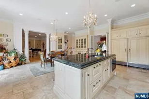 31 Marie Major Dr, Alpine, NJ 07620 - Photo 17