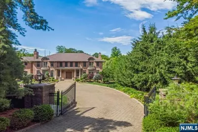 31 Marie Major Drive, Alpine, NJ 07620 - Photo 3