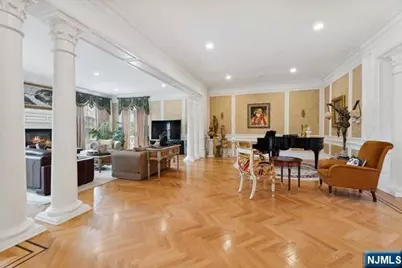 31 Marie Major Drive, Alpine, NJ 07620 - Photo 7