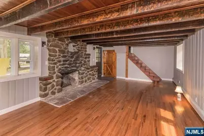 496 Manchester Avenue, North Haledon, NJ 07508 - Photo 3