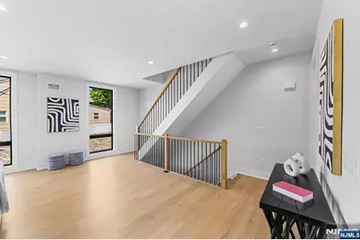 401 A Grand Avenue A #A, Leonia, NJ 07605 - Photo 27