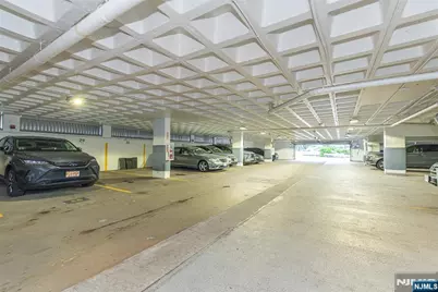 3 Horizon 1007 #1007, Fort Lee, NJ 07024 - Photo 19