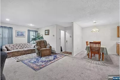 130 Hatfield Lane, East Brunswick Township, NJ 08816 - Photo 9
