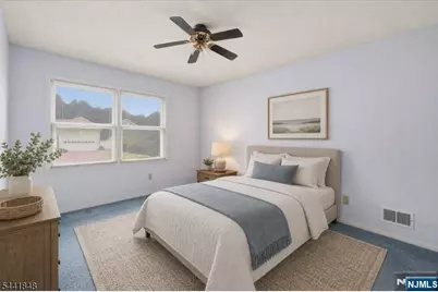 28 Amherst, Wayne, NJ 07470 - Photo 5