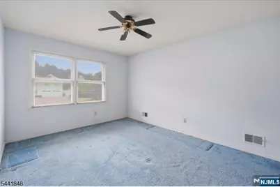 28 Amherst, Wayne, NJ 07470 - Photo 21
