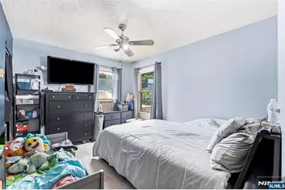 4 Salem Road, Paterson, NJ 07502 - Photo 9