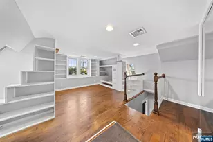 252 Passaic Ave, Hasbrouck Heights, NJ 07604 - Photo 17