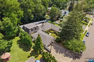 1 Ranch Ct, Saddle Brook Township, NJ 07663 - Photo 1