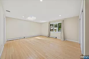 1 Ranch Ct, Saddle Brook Township, NJ 07663 - Photo 3