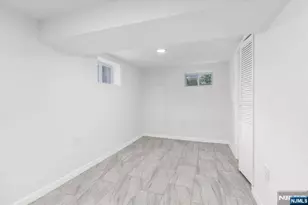 188 15th St, Bloomfield, NJ 07003 - Photo 25