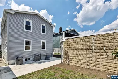 188 15th Street, Bloomfield, NJ 07003 - Photo 27