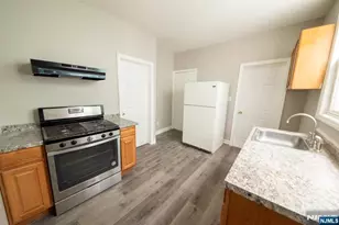 131 S 8th Street 1, Newark, NJ 07107 - Photo 5