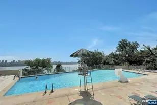 4 Horizon Rd, Fort Lee, NJ 07024 - Photo 41