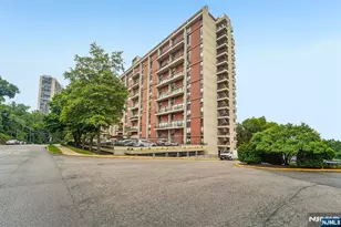 4 Horizon Rd, Fort Lee, NJ 07024 - Photo 39