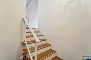 4 Horizon Rd, Fort Lee, NJ 07024 - Photo 11