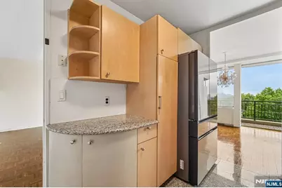 4 Horizon Road # G18, Fort Lee, NJ 07024 - Photo 25