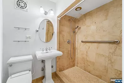 4 Horizon Road # G18, Fort Lee, NJ 07024 - Photo 35