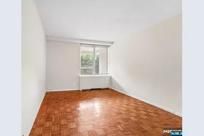 4 Horizon Road # G18, Fort Lee, NJ 07024 - Photo 27