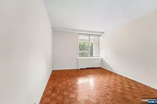 4 Horizon Rd, Fort Lee, NJ 07024 - Photo 27