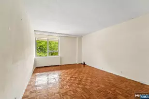 4 Horizon Rd, Fort Lee, NJ 07024 - Photo 33