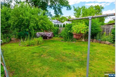 765 Grove Street, Rahway, NJ 07065 - Photo 25