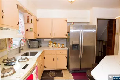 765 Grove Street, Rahway, NJ 07065 - Photo 11
